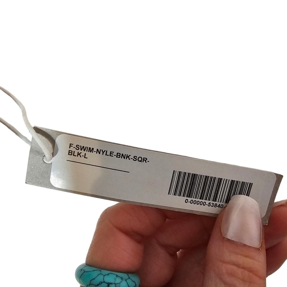 Everlane The Scoop-Neck Bikini Top in Black in Size Large - Picture 15 of 15